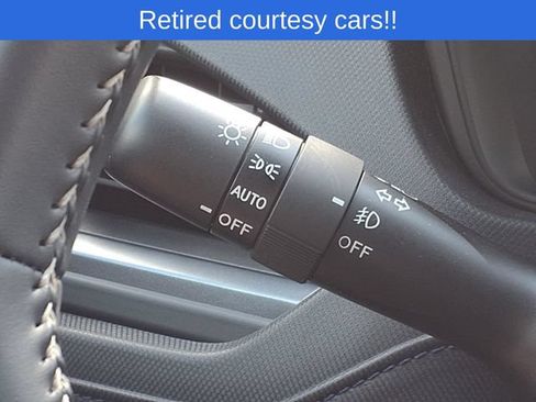 Used 2025 Subaru Forester Limited AWD/4WD image 13