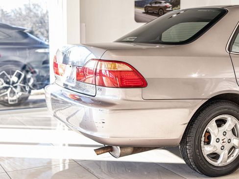 Used 2000 Honda Accord EX image 4