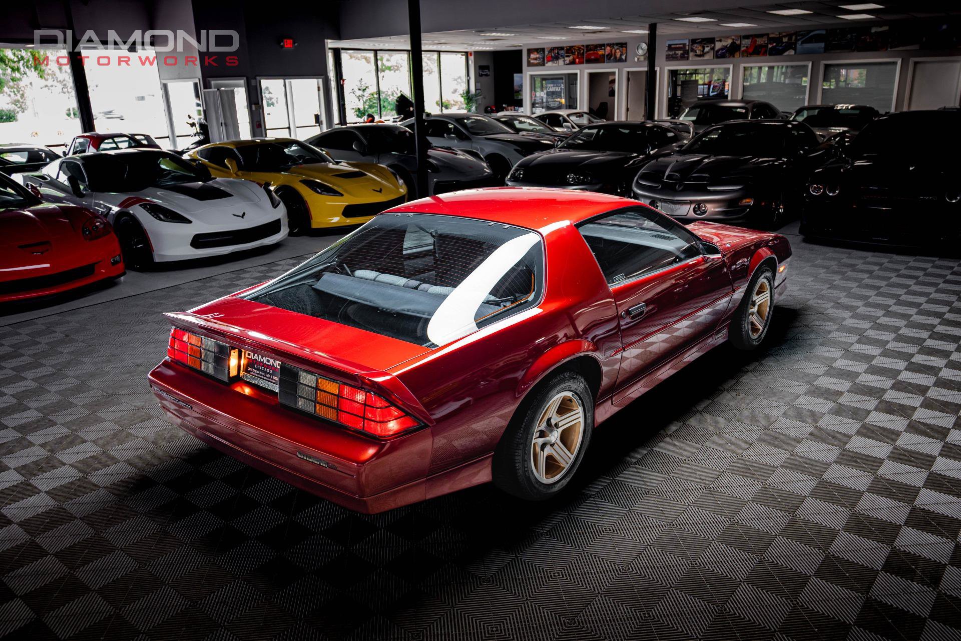 Used 1989 Chevrolet Camaro IROC-Z RWD image 60