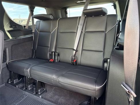 Used 2022 Cadillac Escalade ESV Premium Luxury image 14