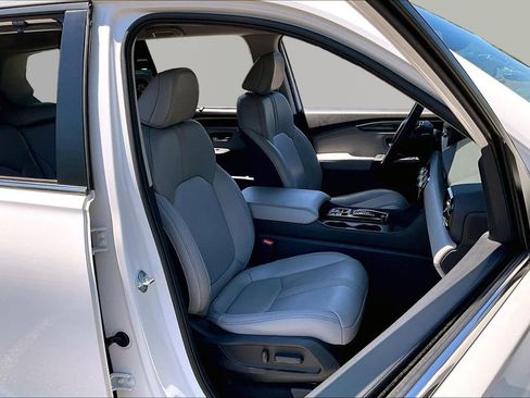 Used 2025 Honda Pilot EX-L image 22