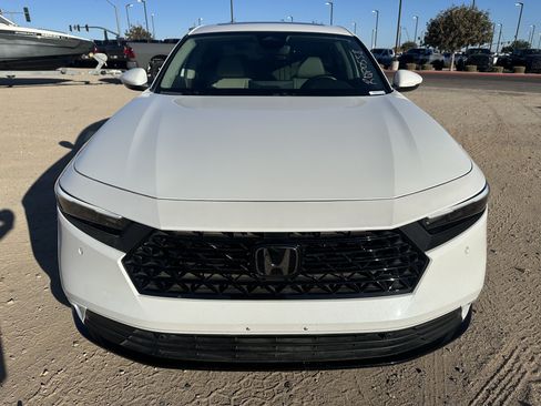 Used 2024 Honda Accord EX-L image 8