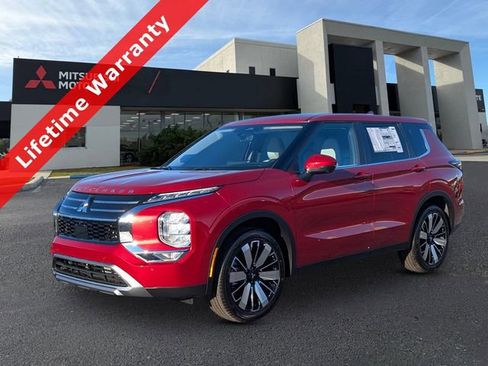 New 2026 Mitsubishi Outlander SE FWD image 1