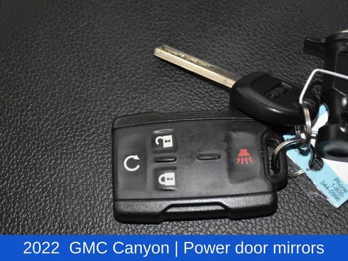 Used 2022 GMC Canyon Elevation image 14