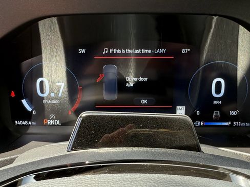 Certified 2025 Ford Explorer ST-Line AWD/4WD image 40