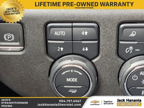 Used 2024 Chevrolet Silverado 2500 High Country w/ High Country Premium Package AWD/4WD image 27