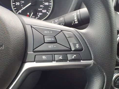 Used 2025 Nissan Sentra SV w/ Trunk Package FWD image 27