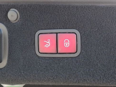 Used 2014 Mercedes-Benz S 550 Sedan image 35