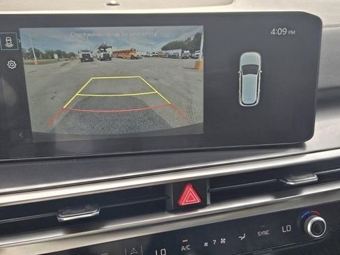 Used 2024 Kia Sorento EX w/ Panoramic Sunroof Package FWD image 28