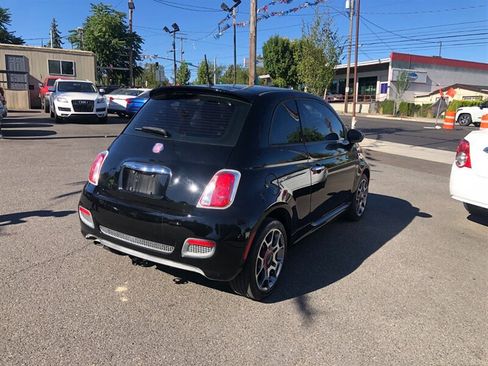 Used 2015 FIAT 500 Sport FWD image 4