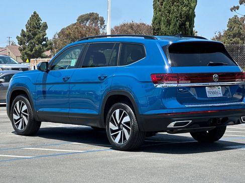 Used 2025 Volkswagen Atlas SE FWD image 6