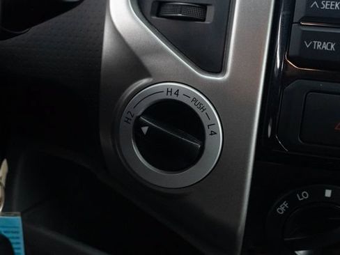 Used 2013 Toyota Tacoma 4x4 Double Cab w/ TRD Off-Road Pkg image 11