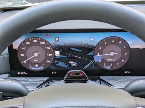 New 2026 Genesis GV80 3.5T e-SC image 23