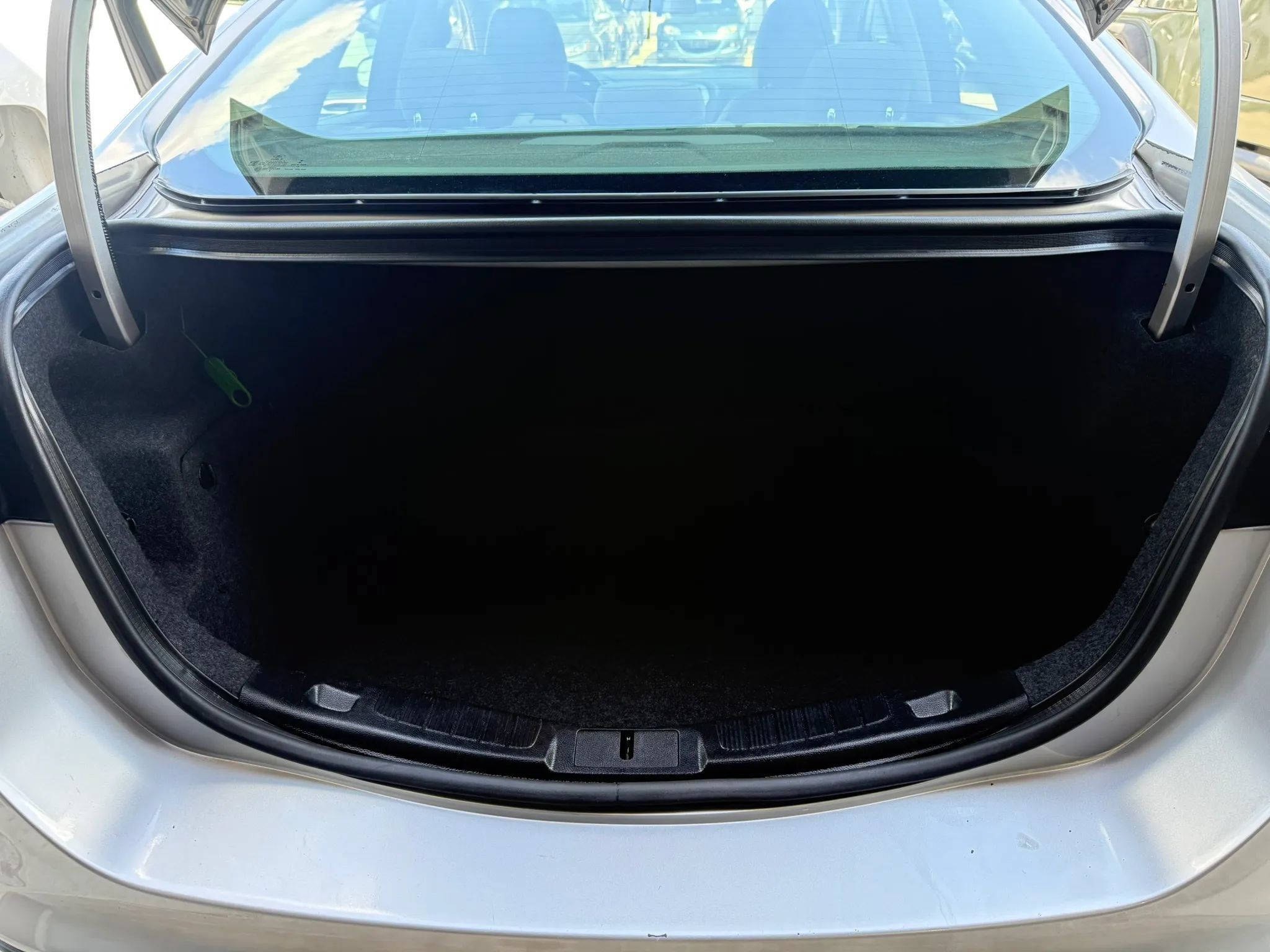 Used 2018 Ford Fusion S FWD image 13
