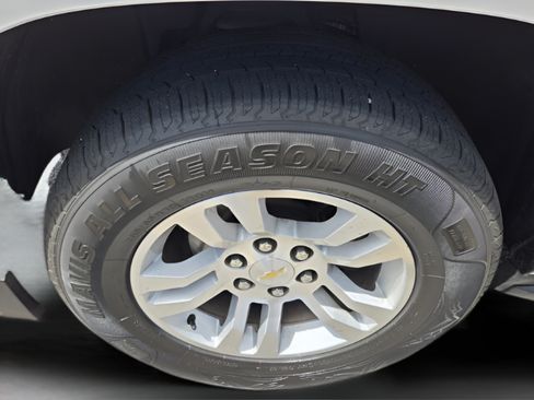 Used 2015 Chevrolet Tahoe LT RWD image 29