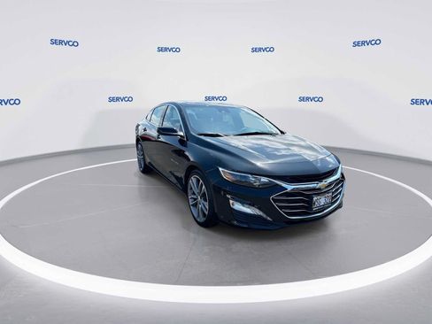 Used 2023 Chevrolet Malibu LT w/ Driver Confidence Package FWD image 2