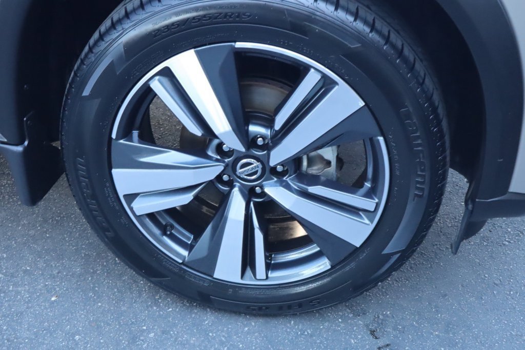 Used 2021 Nissan Rogue Platinum AWD/4WD image 10
