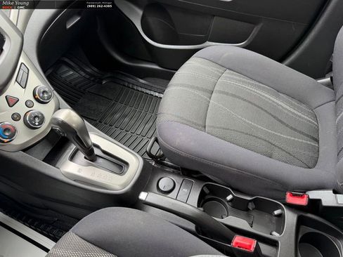 Used 2014 Chevrolet Sonic LT w/ Fun and Sun Package FWD image 25