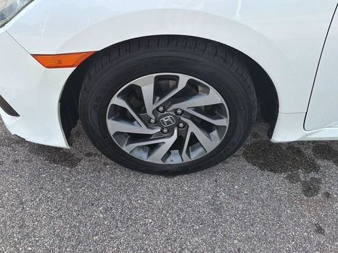 Used 2016 Honda Civic EX image 7