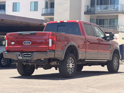 Used 2017 Ford F250 King Ranch w/ King Ranch Ultimate Package AWD/4WD image 3
