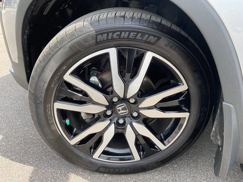 Used 2019 Honda Pilot Touring image 61