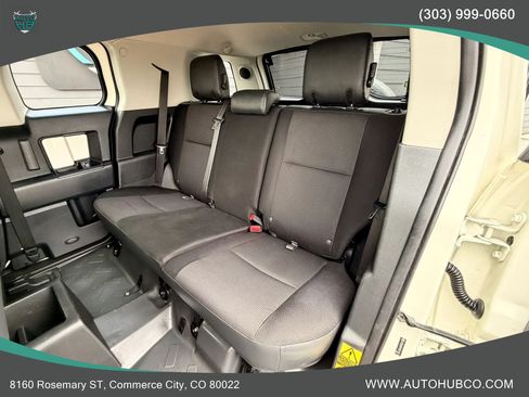 Used 2013 Toyota FJ Cruiser 4WD w/ Upgrade Pkg image 10