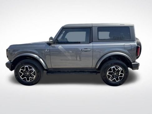 Used 2021 Ford Bronco Outer Banks image 2