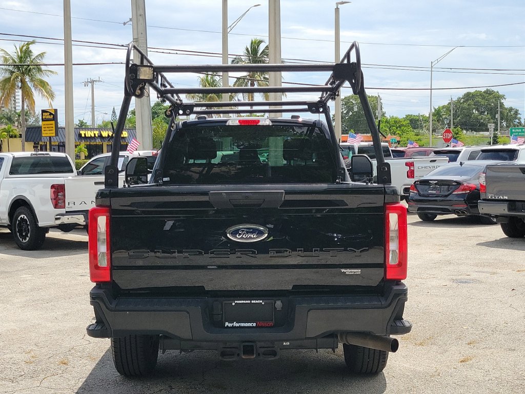 Used 2023 Ford F350 XL RWD image 9