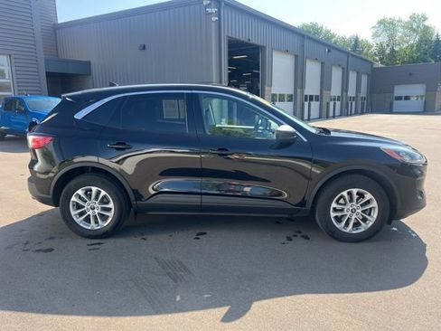 Used 2022 Ford Escape SE w/ Convenience Package AWD/4WD image 4