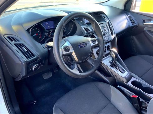 Used 2013 Ford Focus SE image 16