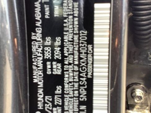 Used 2021 Hyundai Elantra SEL w/ Convenience Package FWD image 19