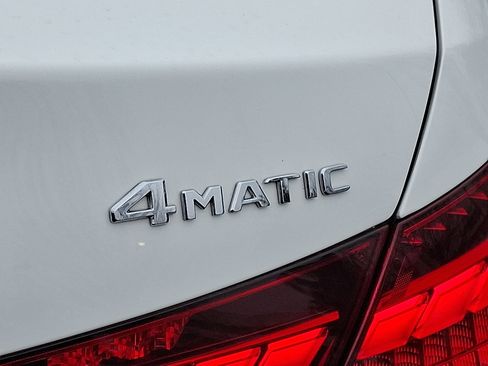 Certified 2022 Mercedes-Benz C 300 4MATIC Sedan image 31