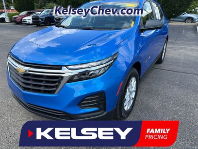 Used 2024 Chevrolet Equinox LS w/ LS Convenience Package