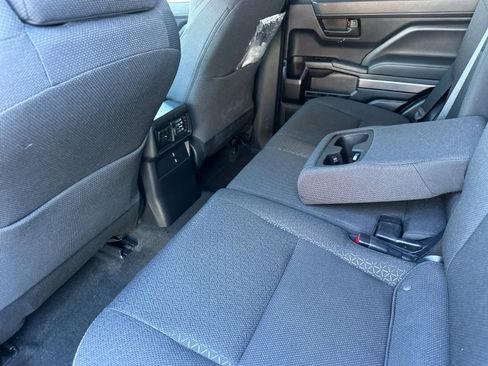 Used 2025 Toyota 4Runner SR5 image 11