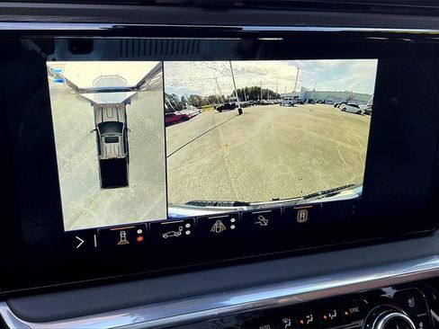 Used 2024 GMC Sierra 2500 Denali Ultimate image 22