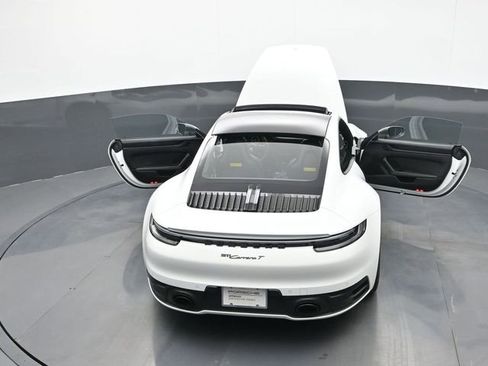 Certified 2024 Porsche 911 Carrera T image 23