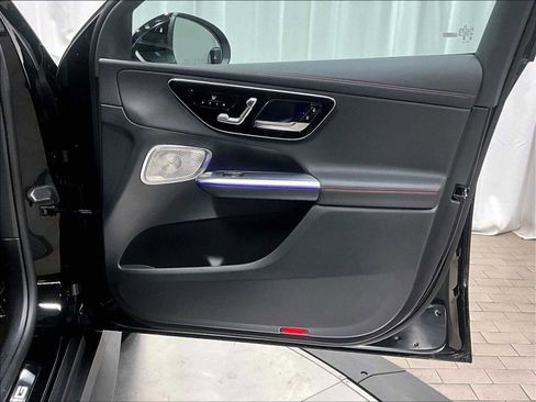 Used 2025 Mercedes-Benz GLC 43 AMG 4MATIC Coupe image 29