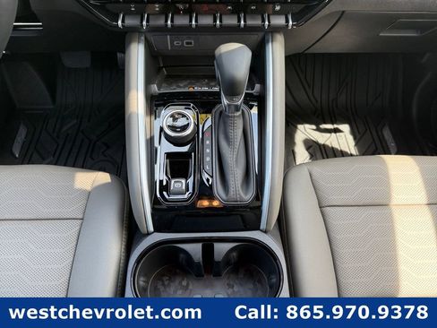 New 2026 Chevrolet Colorado ZR2 w/ Technology Package AWD/4WD image 15