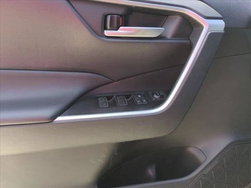 Used 2023 Toyota RAV4 XLE w/ Convenience Package FWD image 11