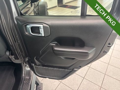Used 2021 Jeep Wrangler Unlimited Sport w/ Sun And Sound Package AWD/4WD image 21