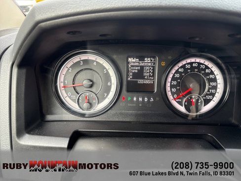 Used 2018 RAM 2500 Tradesman w/ Chrome Appearance Group image 13
