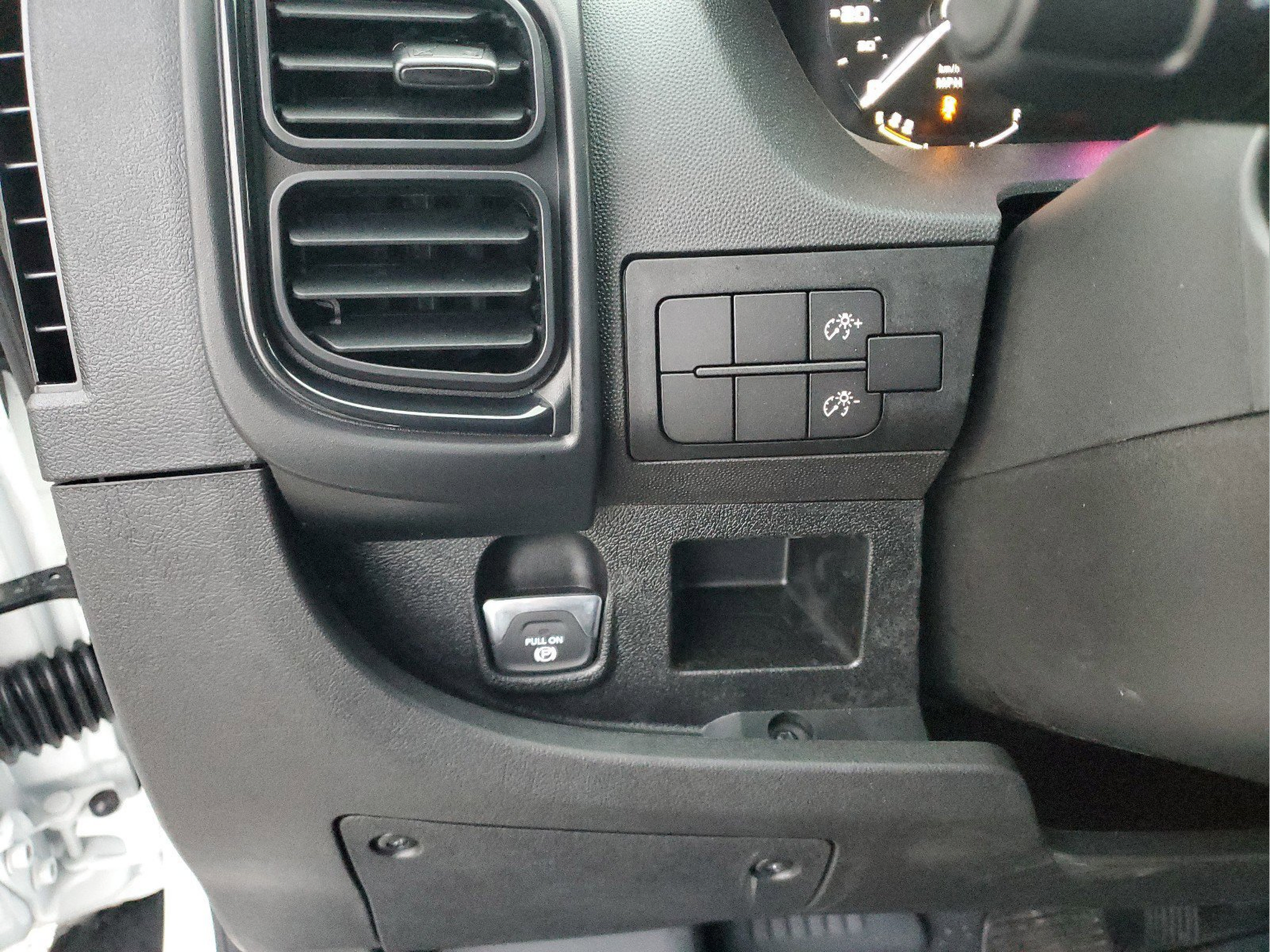 Used 2026 RAM ProMaster 1500 w/ Storage Group FWD image 29