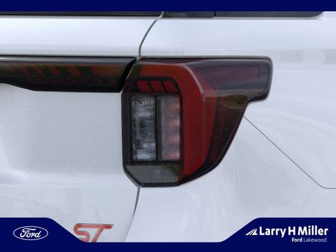 New 2025 Ford Explorer ST w/ Sun And Sound Package image 21