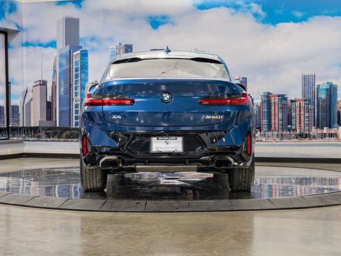 Used 2025 BMW X4 M40i AWD/4WD image 11