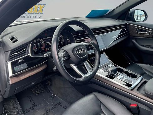 Used 2019 Audi Q8 Premium Plus w/ Premium Plus AWD/4WD image 22