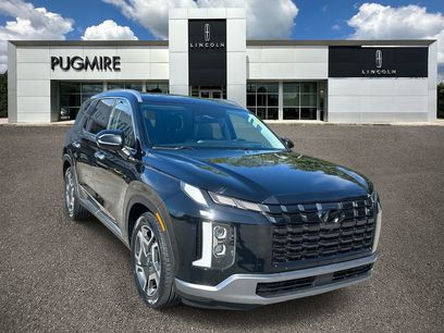 Used 2023 Hyundai Palisade Limited w/ Cargo Package