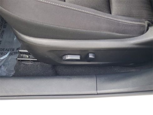 Used 2024 Nissan Altima 2.5 SV image 21