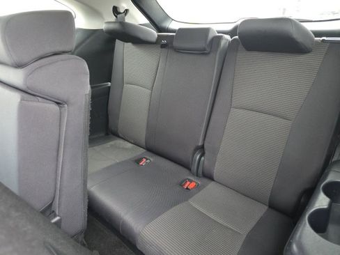 Certified 2024 Toyota Highlander LE image 11