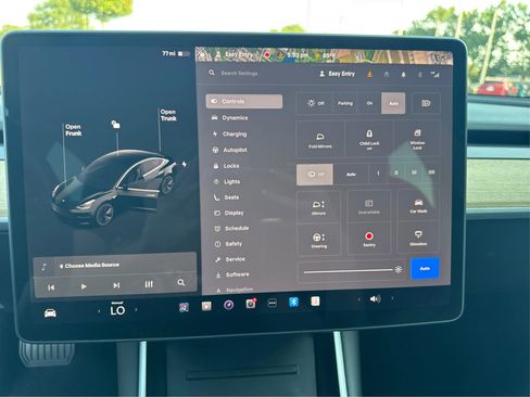 Used 2020 Tesla Model 3 image 17