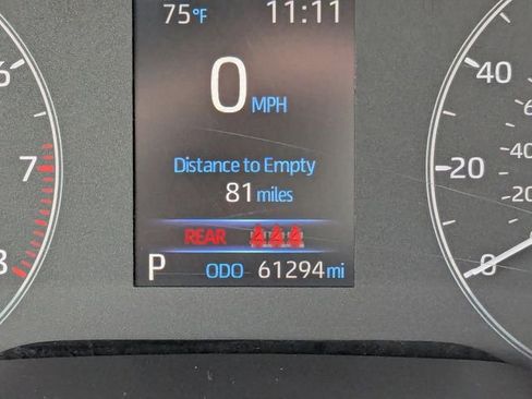 Used 2024 Toyota Corolla LE image 27